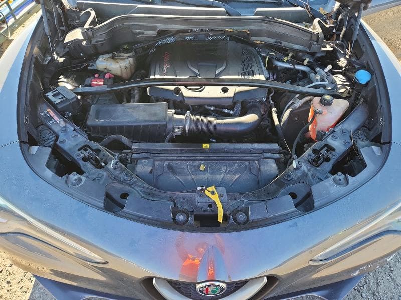 2018 ALFA ROMEO STELVIO 12