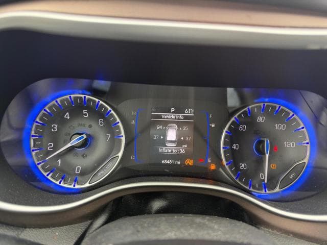 2019 CHRYSLER PACIFICA TOURING L 8