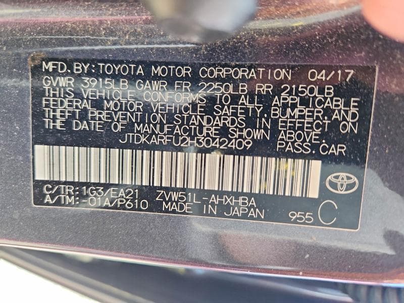 2017 TOYOTA PRIUS THREE TOURING 12