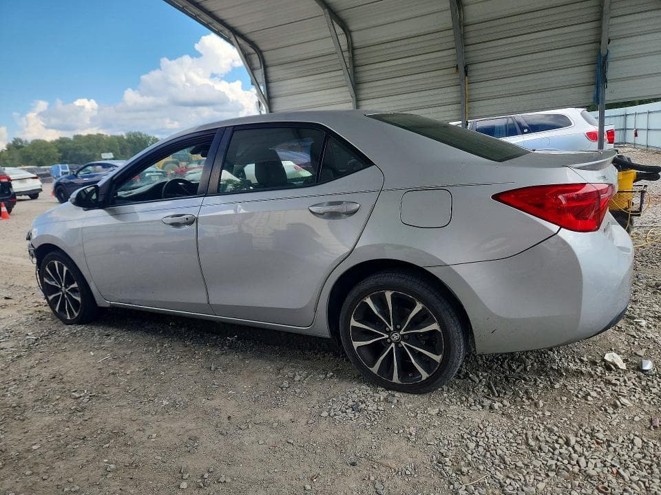 2019 TOYOTA COROLLA SE 2