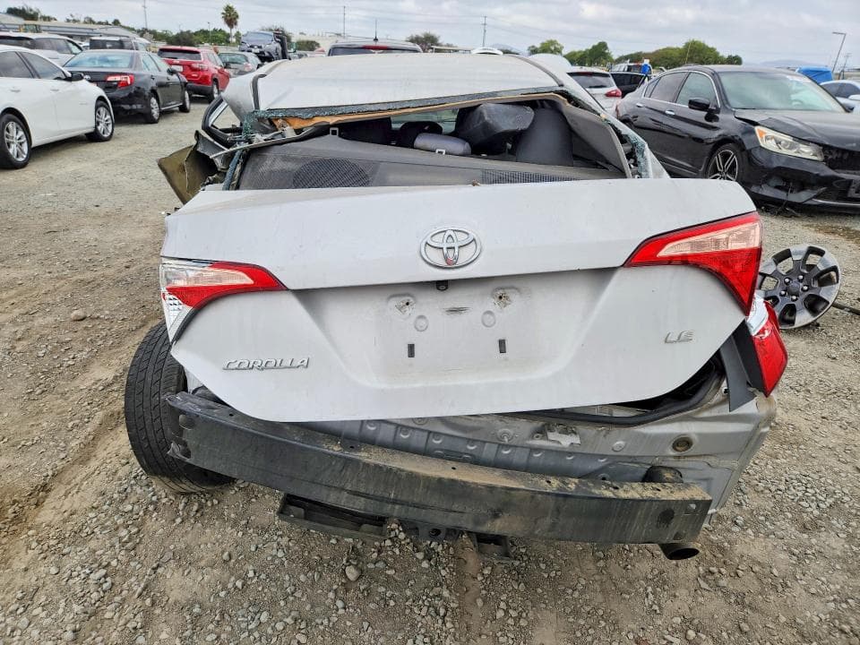 2018 TOYOTA COROLLA LE 6