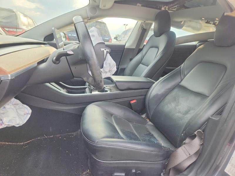 2018 TESLA MODEL 3 7