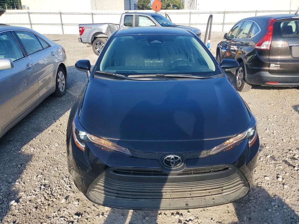 2026 TOYOTA COROLLA LE 5