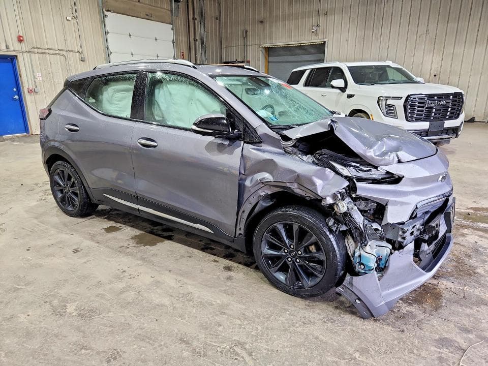 2022 CHEVROLET BOLT EUV PREMIER 4