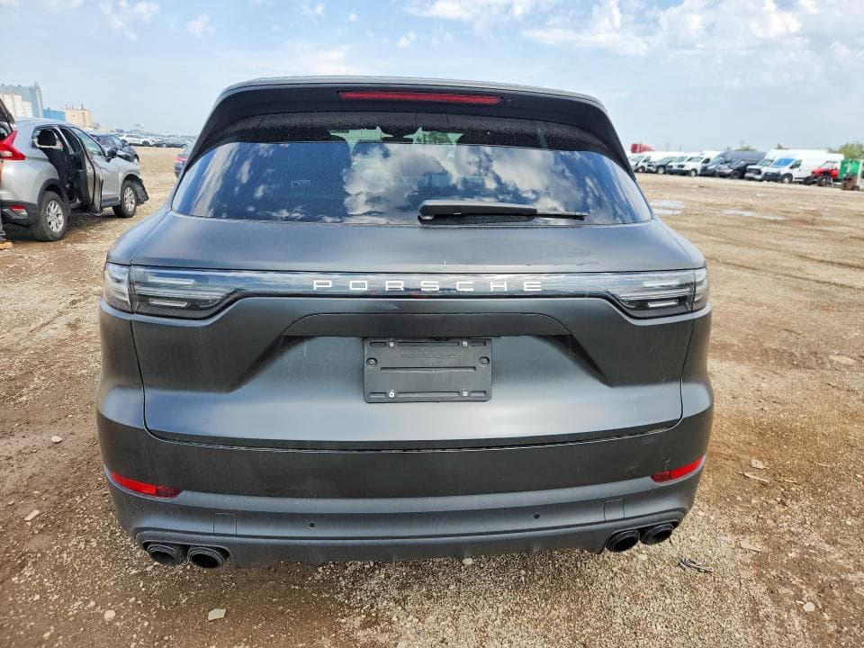 2020 PORSCHE CAYENNE 6
