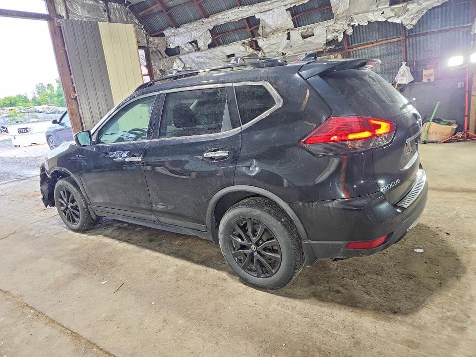 2017 NISSAN ROGUE SV 2