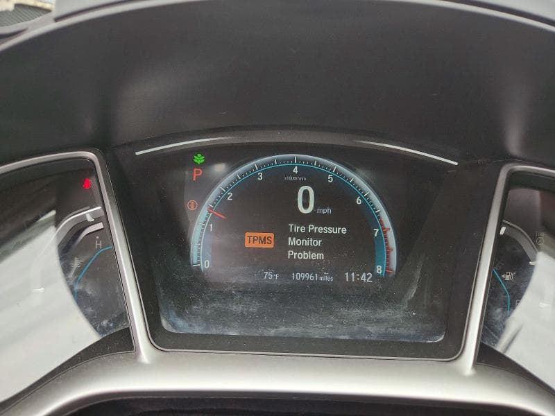 2018 HONDA CIVIC EX 9
