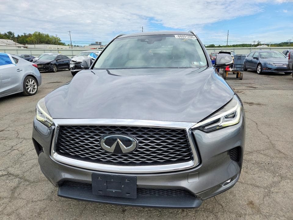 2019 INFINITI QX50 LUXE 5