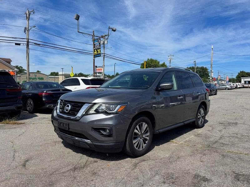 2019 NISSAN PATHFINDER SV 2