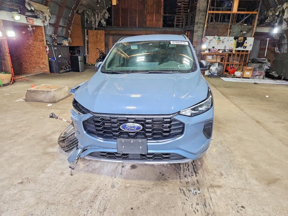 2024 FORD ESCAPE ST LINE 5