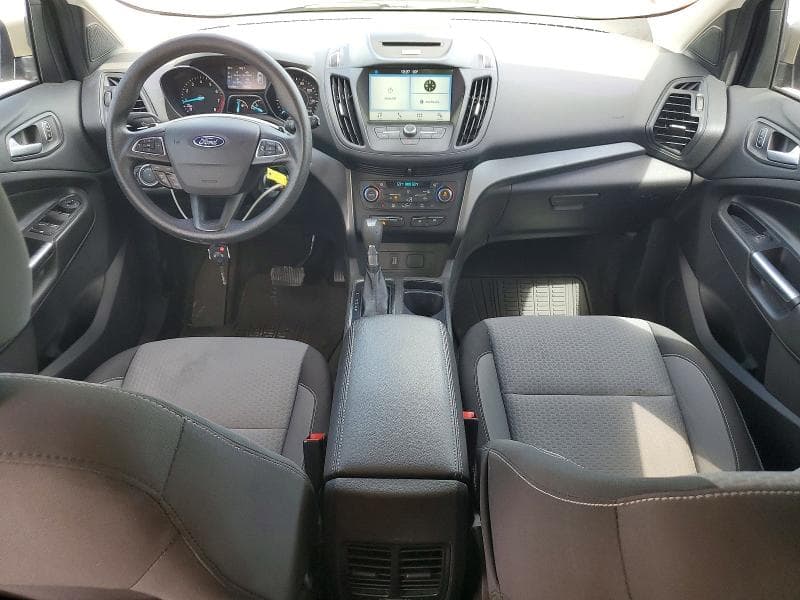 2017 FORD ESCAPE SE 8