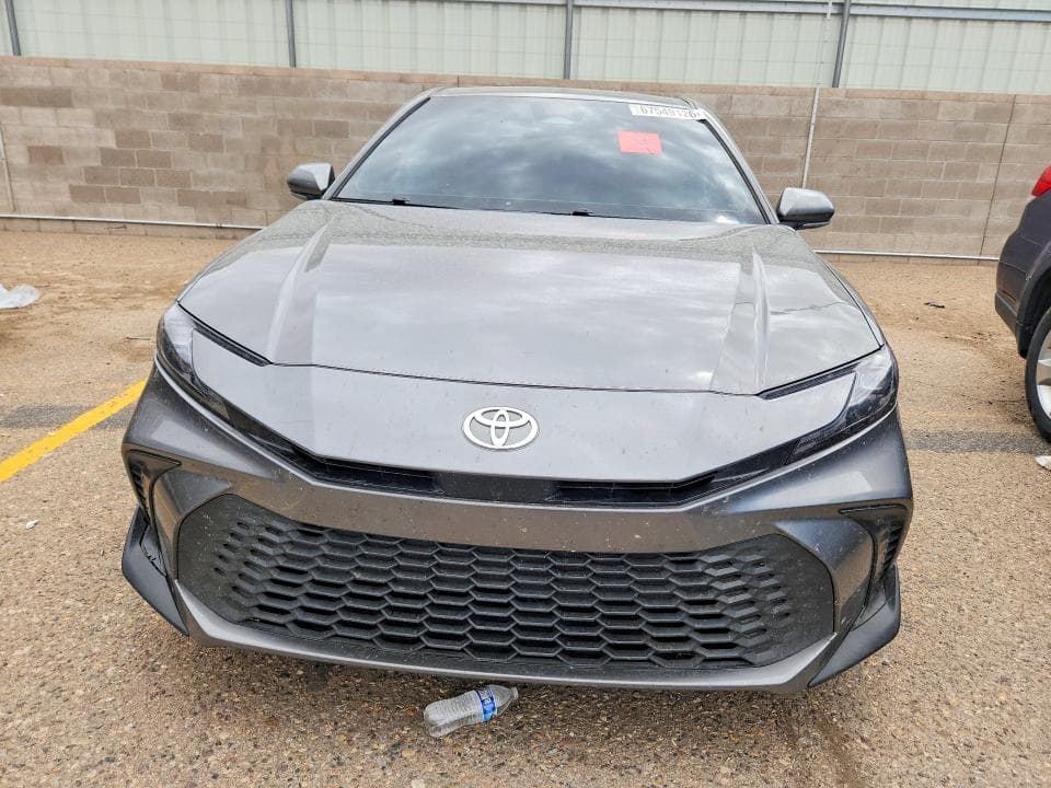 2026 TOYOTA CAMRY SE 5