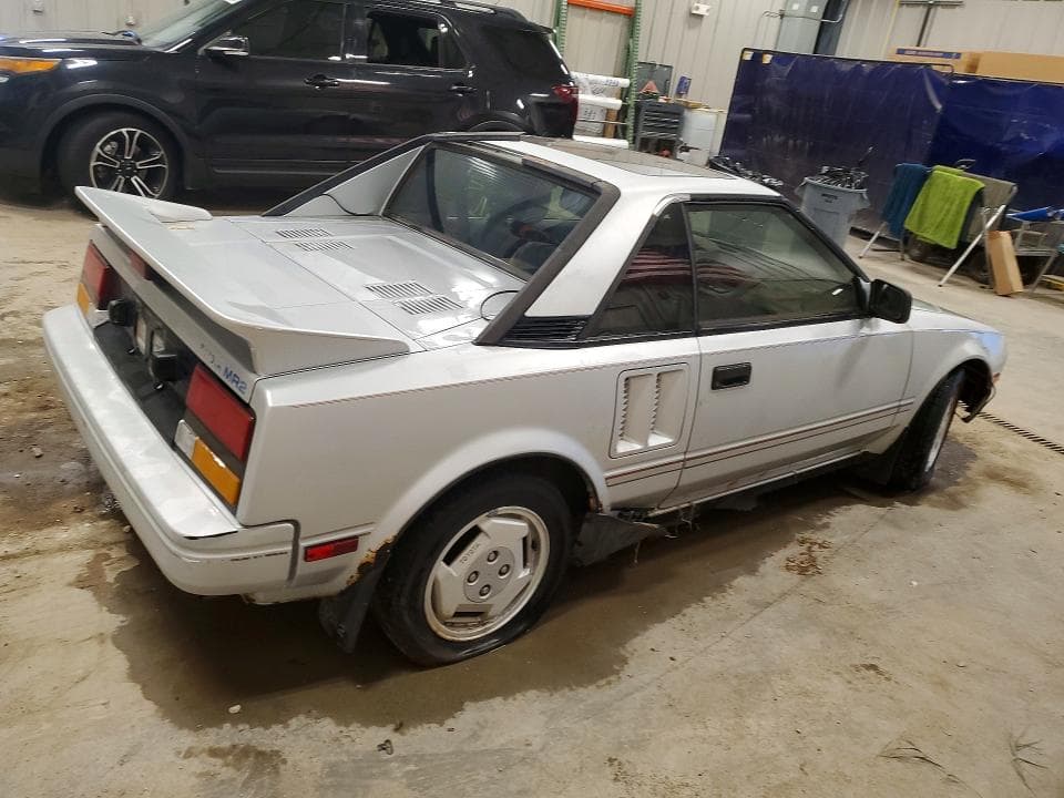 1986 TOYOTA MR2 BASE 3