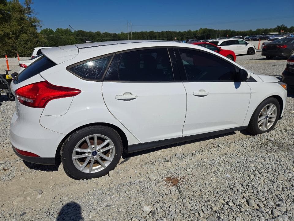 2018 FORD FOCUS SE 3