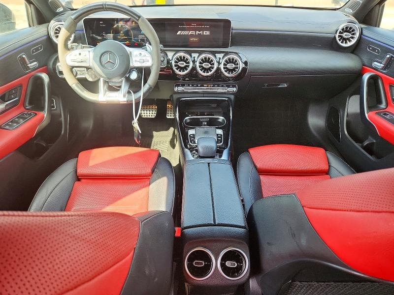 2020 MERCEDES-BENZ A 35 AMG 8