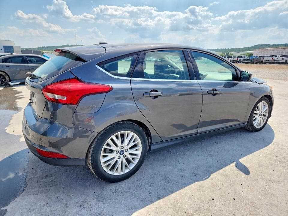 2017 FORD FOCUS TITANIUM 3