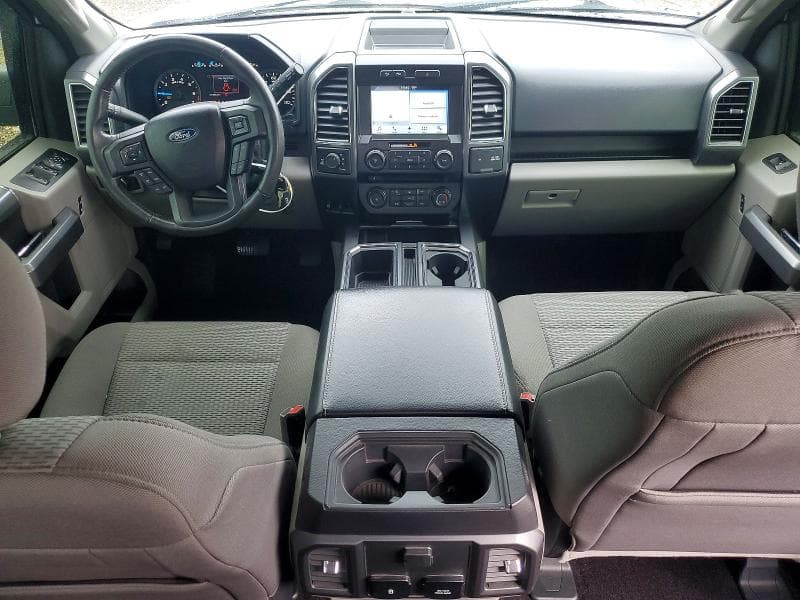 2017 FORD F150 SUPERCREW 8