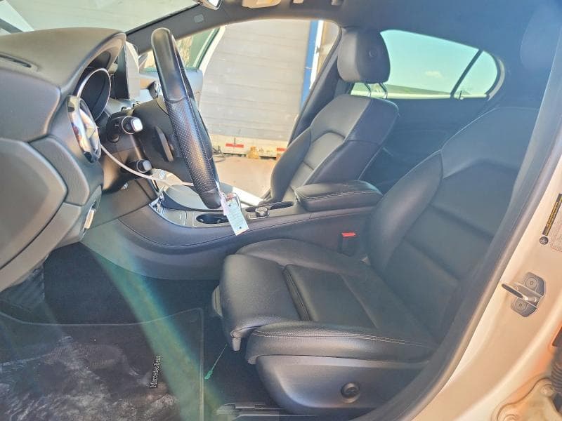 2019 MERCEDES-BENZ GLA 250 7