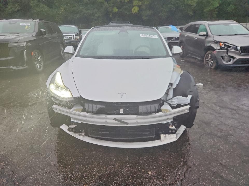 2022 TESLA MODEL 3 5
