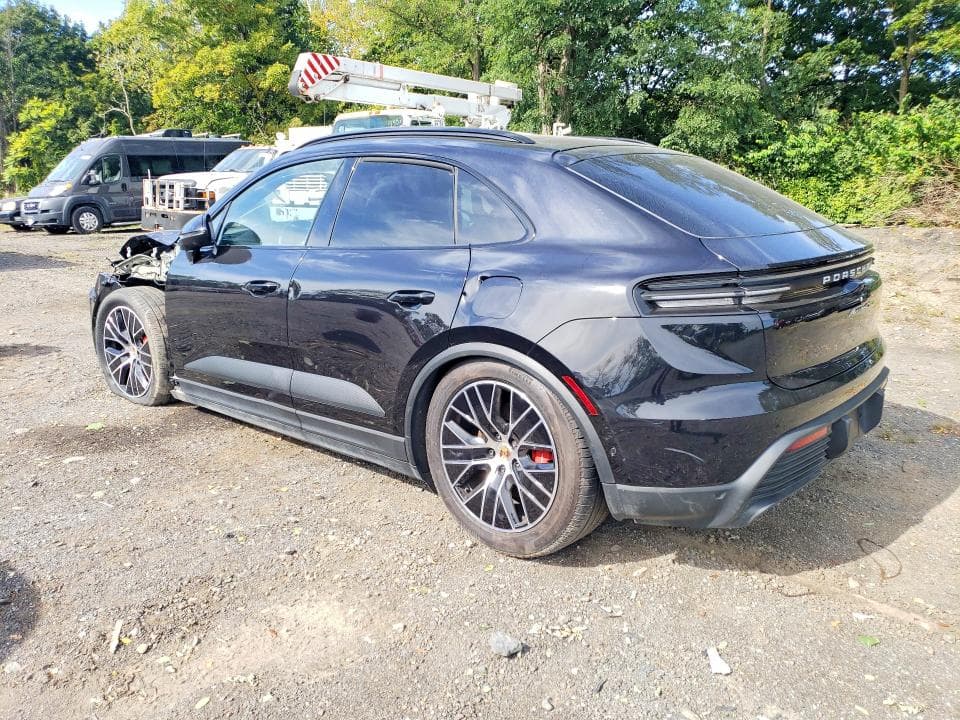 2025 PORSCHE MACAN 4S 2