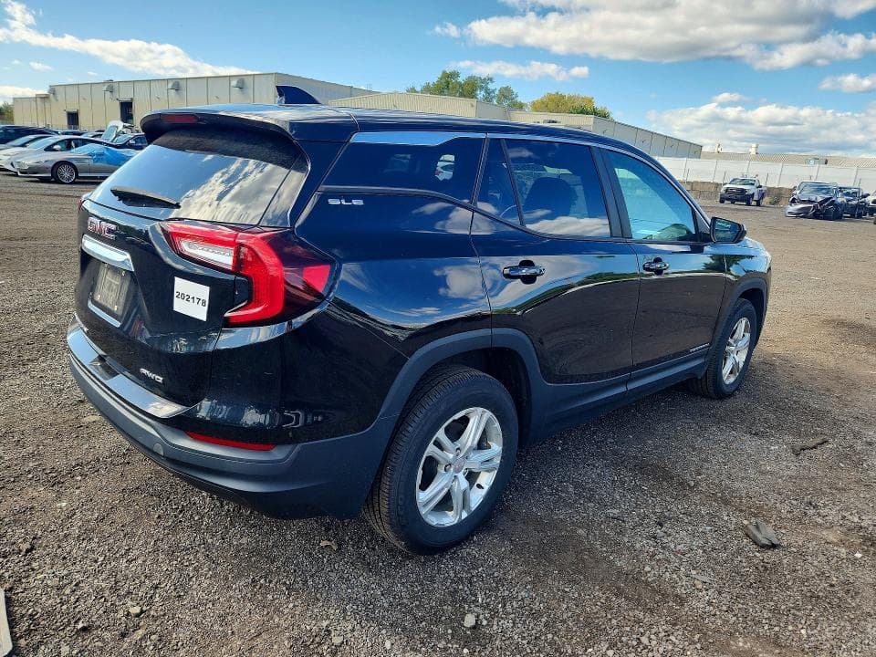 2022 GMC TERRAIN SLE 3