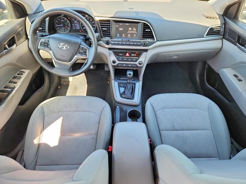 2017 HYUNDAI ELANTRA SE 8