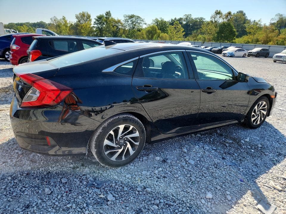 2017 HONDA CIVIC EX 3