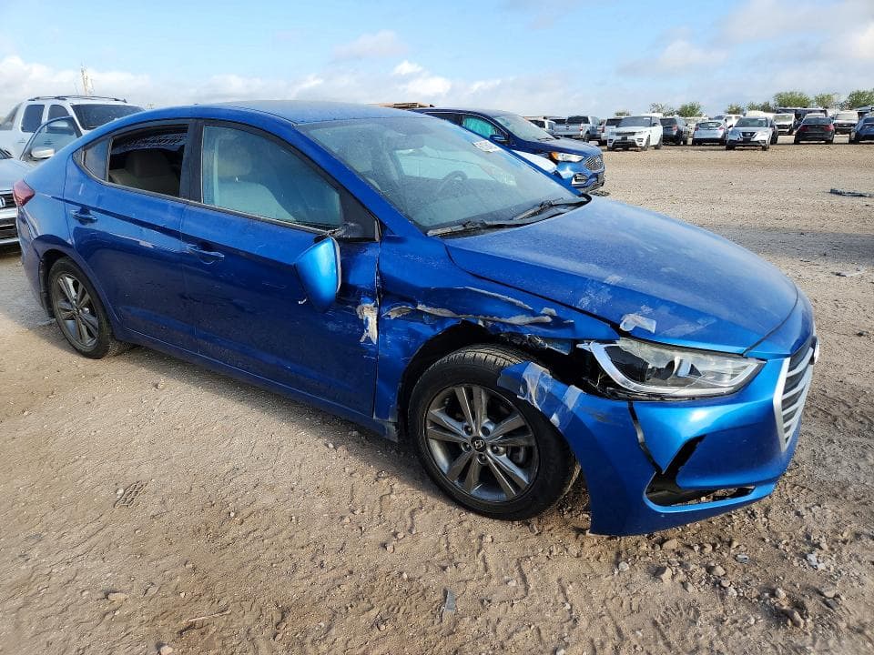 2018 HYUNDAI ELANTRA SEL 4