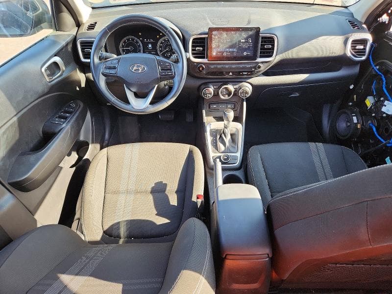 2022 HYUNDAI VENUE SEL 8