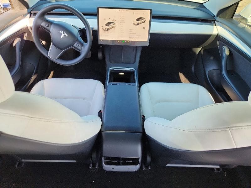 2023 TESLA MODEL 3 8