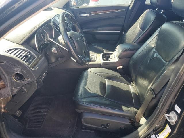 2018 CHRYSLER 300 LIMITED 7