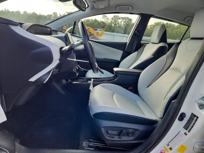 2019 TOYOTA PRIUS LIMITED 7