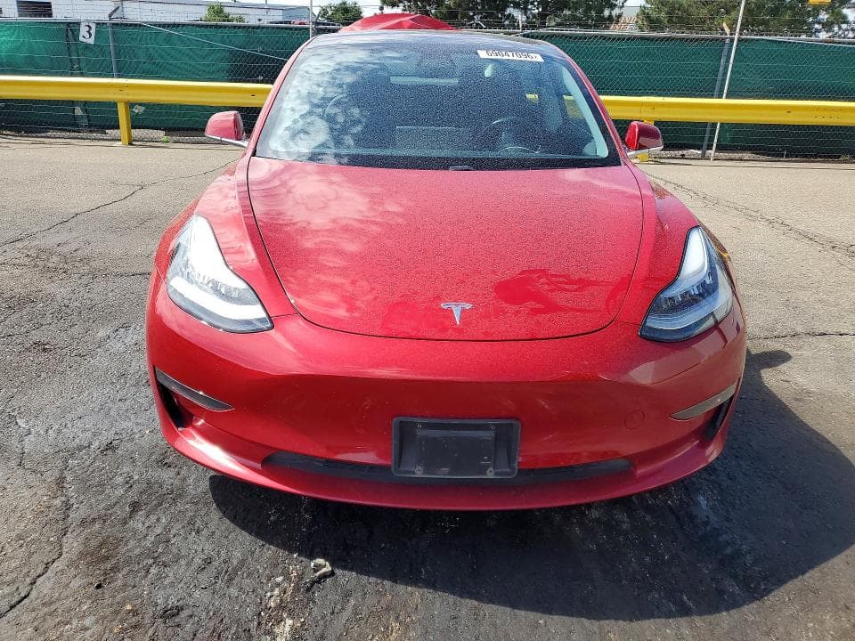 2018 TESLA MODEL 3 5