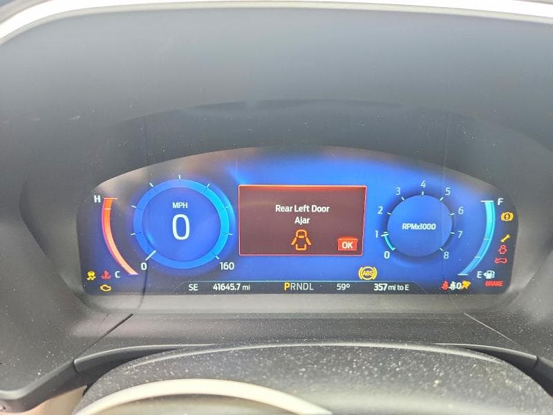 2022 FORD ESCAPE TITANIUM 9