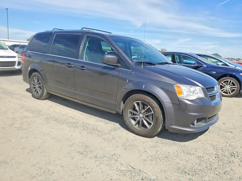 2017 DODGE GRAND CARAVAN SXT 4