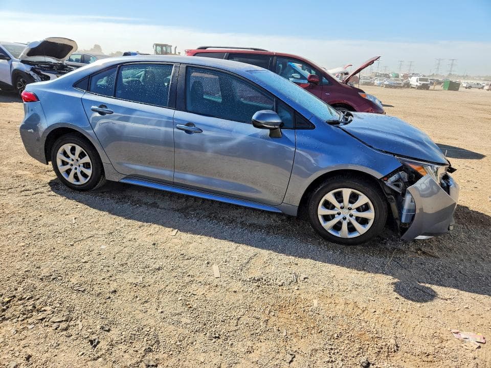 2023 TOYOTA COROLLA LE 4