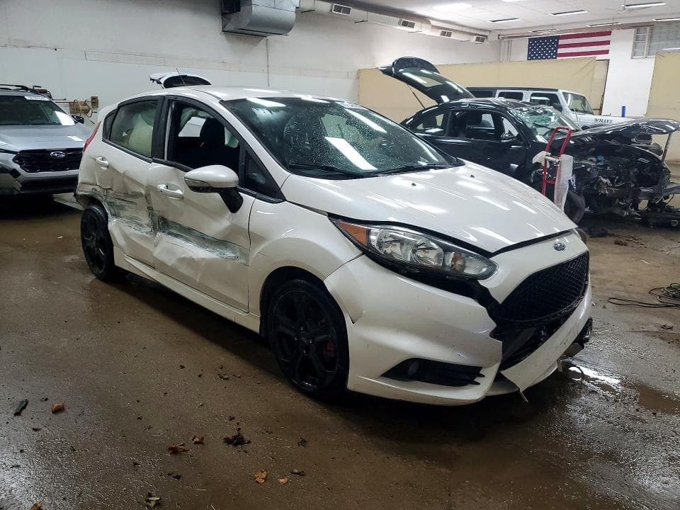 2017 FORD FIESTA ST 4