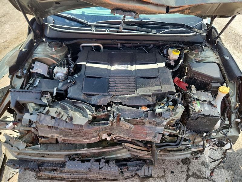 2017 SUBARU OUTBACK 3.6R LIMITED 12