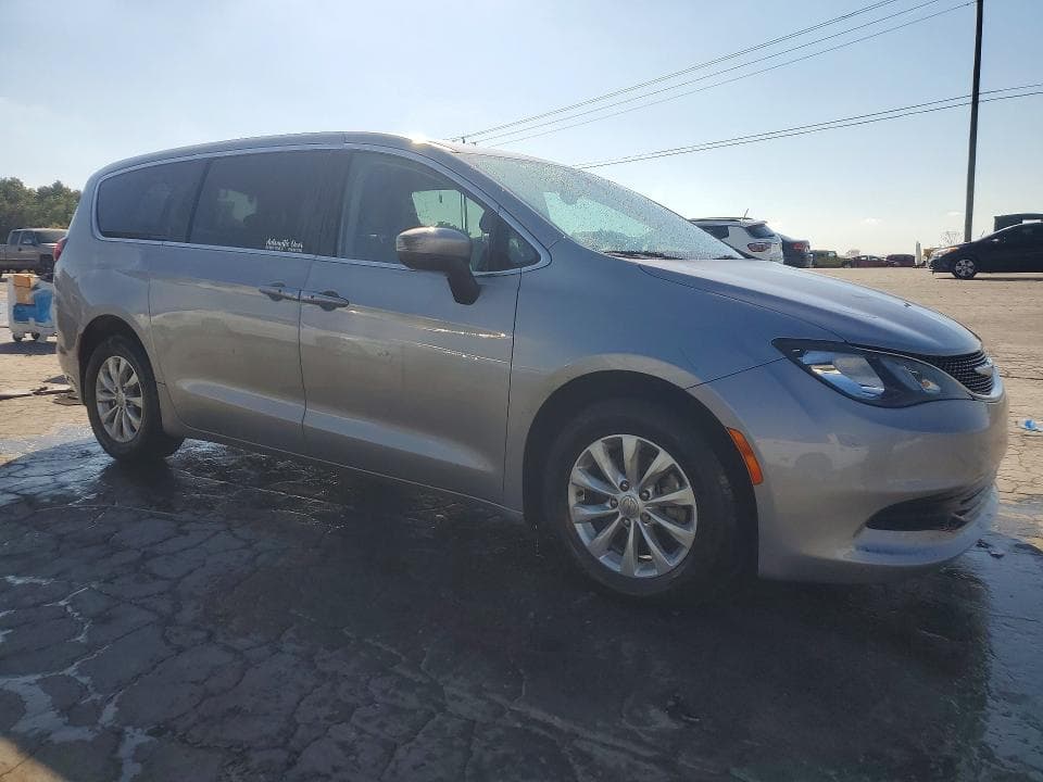 2017 CHRYSLER PACIFICA TOURING 4