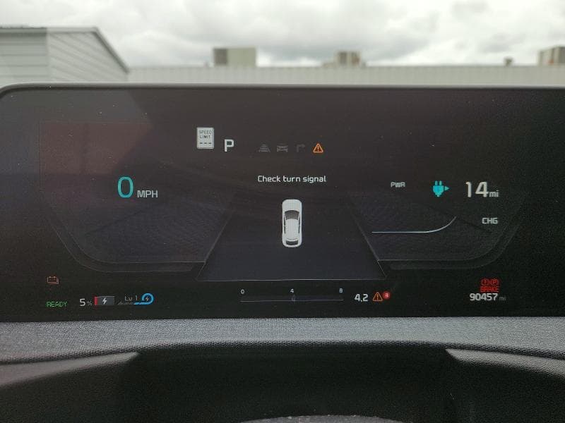 2023 KIA EV6 WIND 9