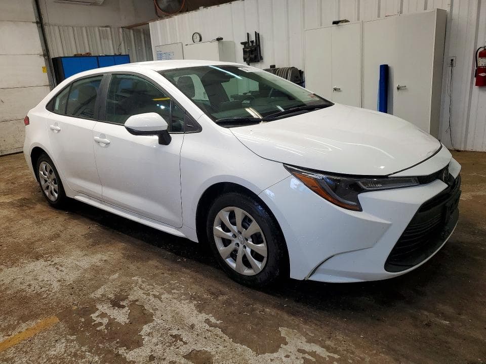 2026 TOYOTA COROLLA LE 4