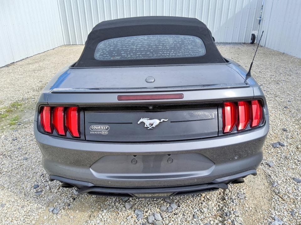 2021 FORD MUSTANG 6
