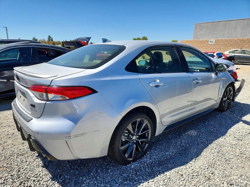2025 TOYOTA COROLLA HYBRID SE 3