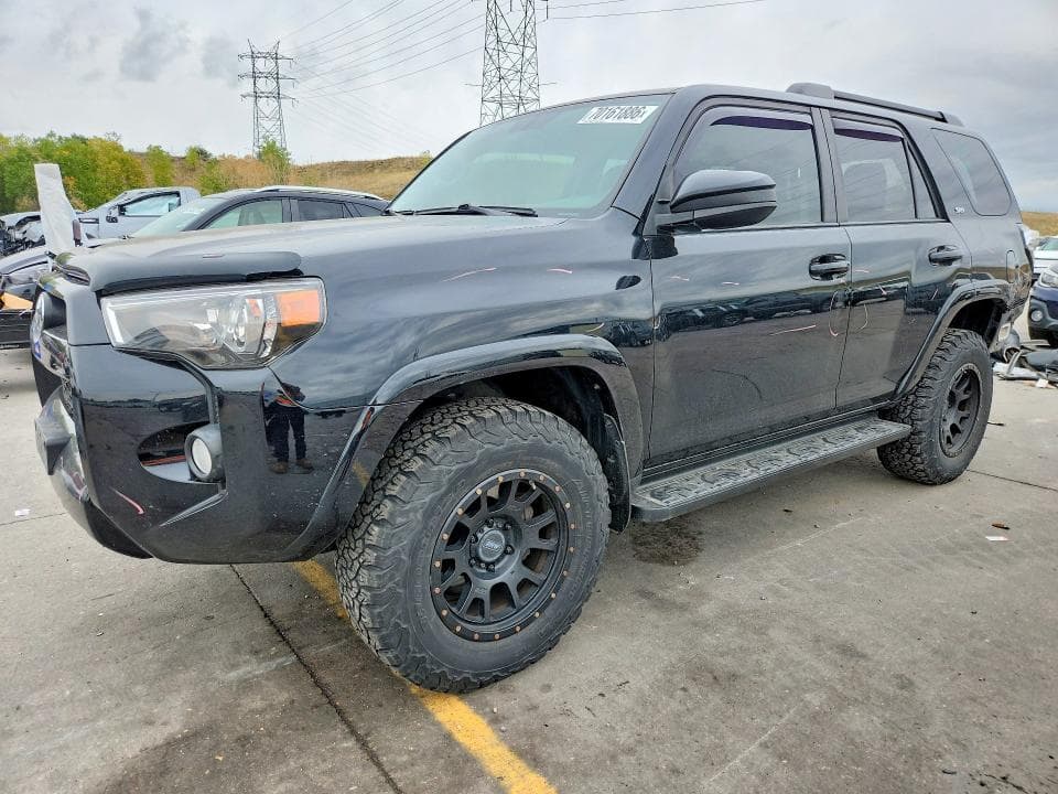 2019 TOYOTA 4RUNNER SR5 - 1