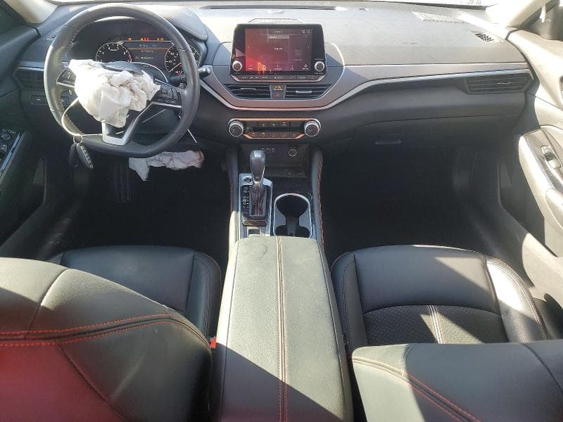 2024 NISSAN ALTIMA SR 8