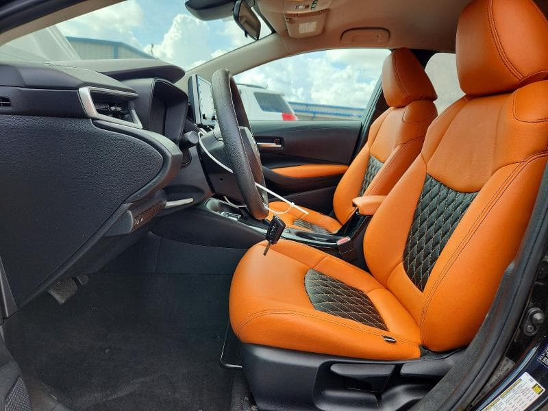 2021 TOYOTA COROLLA LE 7