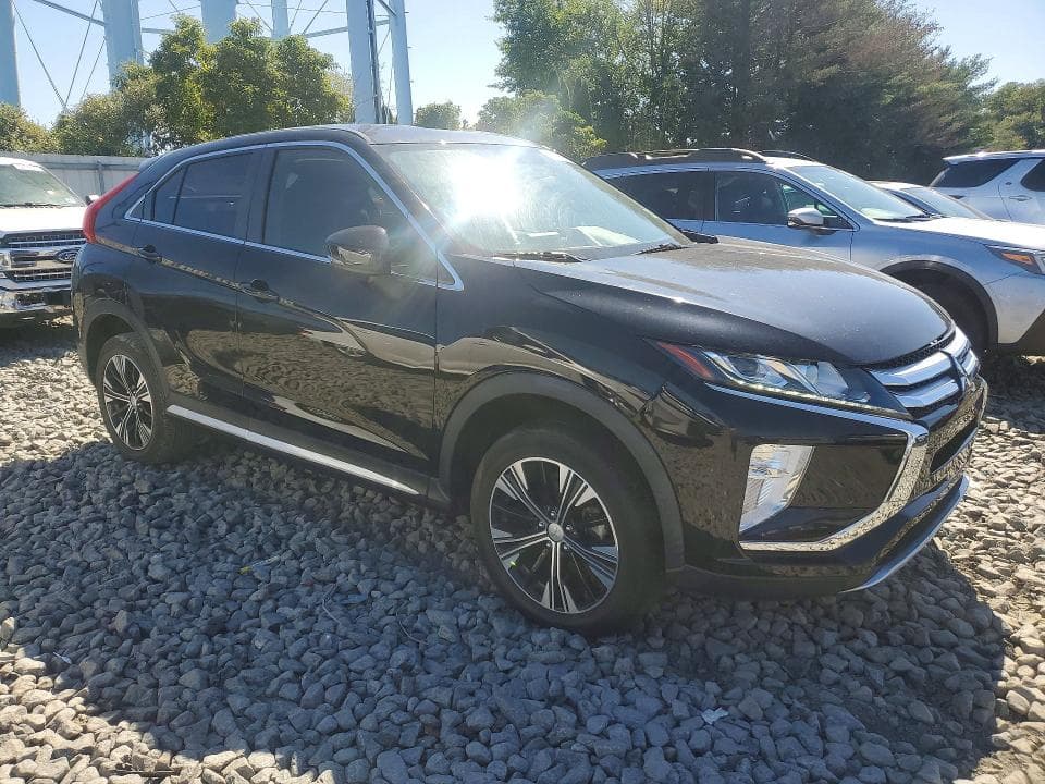 2019 MITSUBISHI ECLIPSE CROSS SE 4