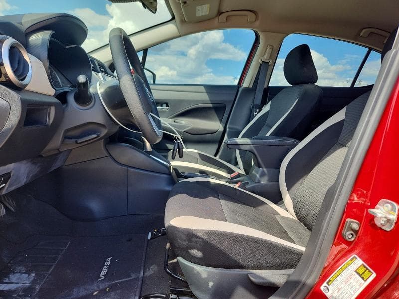 2021 NISSAN VERSA SV 7