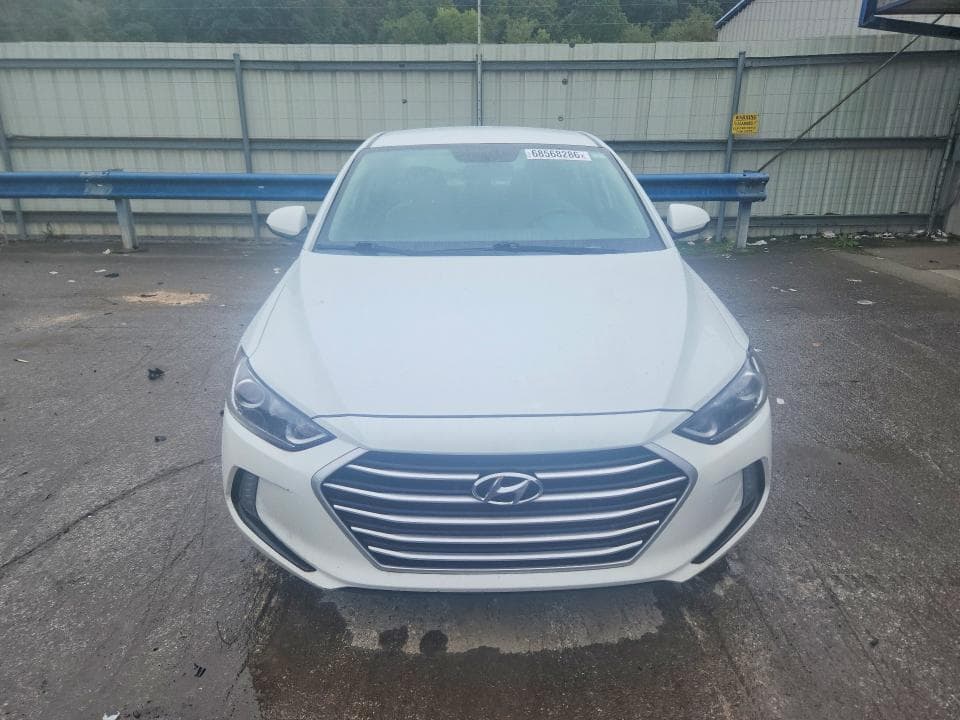 2017 HYUNDAI ELANTRA SE 5