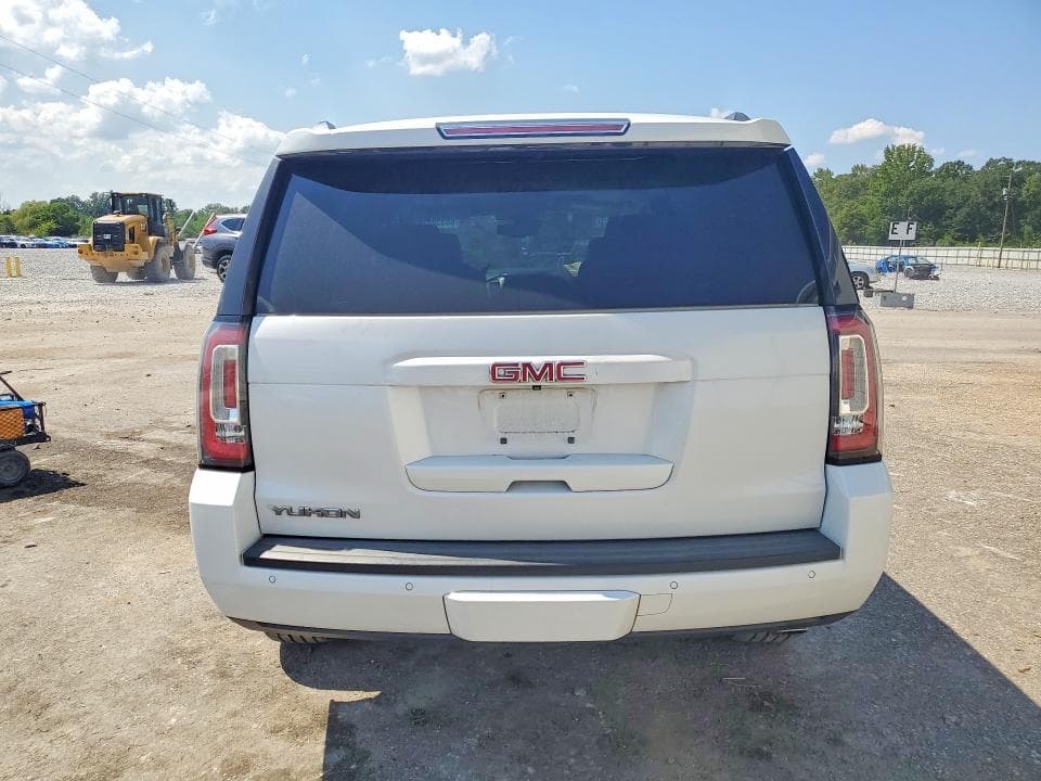 2018 GMC YUKON SLT 6
